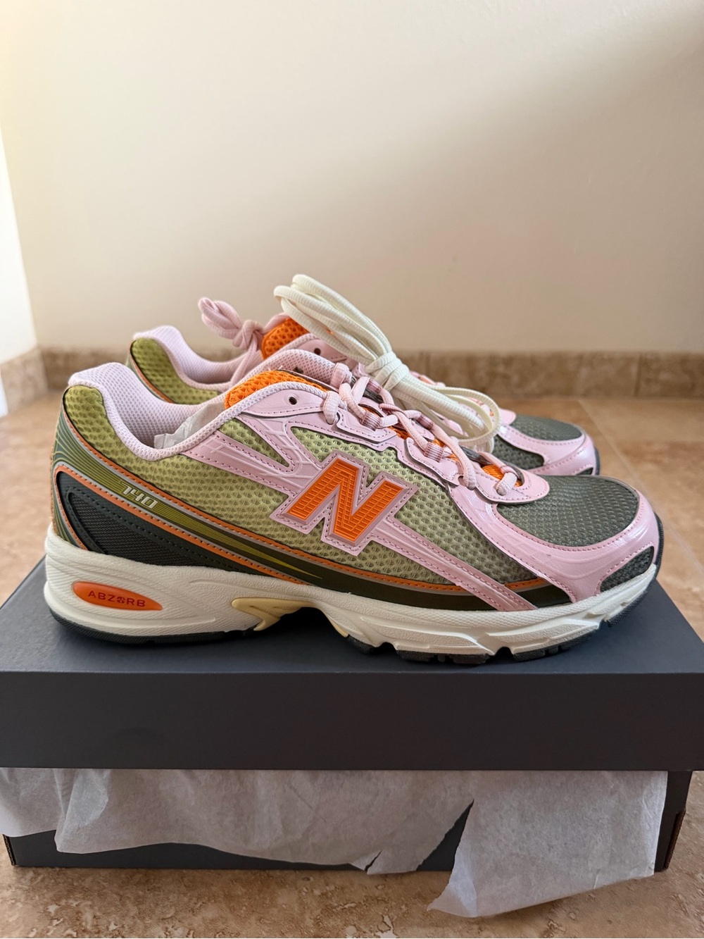 New Balance Men's 740 Concepts Saignée Shoes 10.5
U740GP2